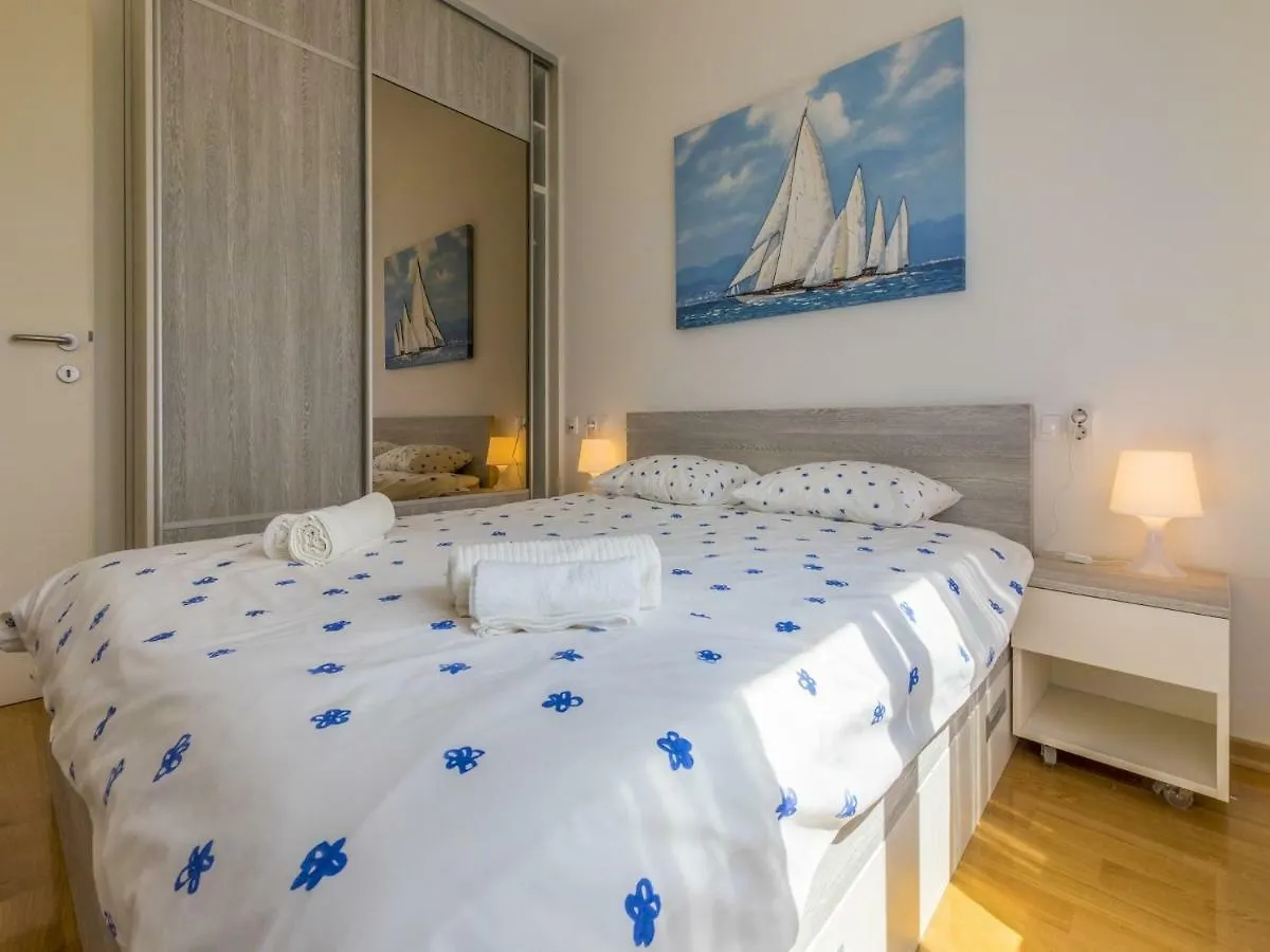 Apartments Mb Crikvenica 0*,  Croatia