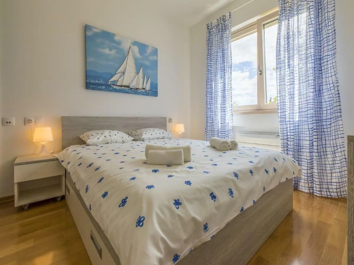 Apartments Mb Crikvenica